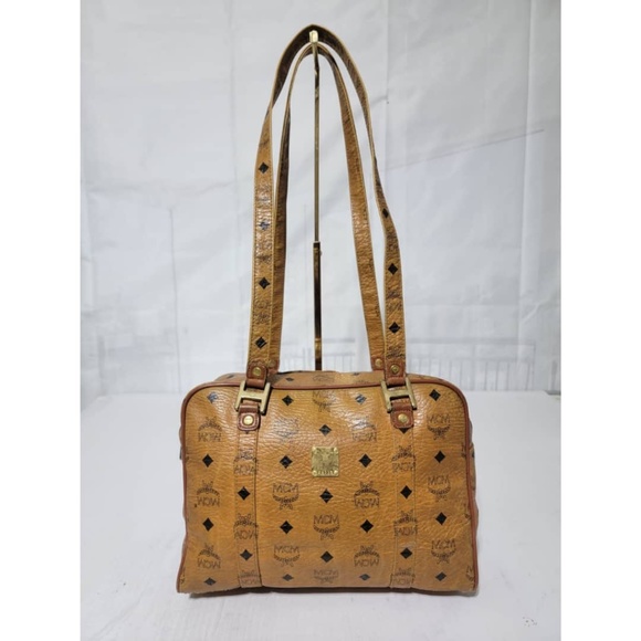 ***SALE ALERT****Authentic VINTAGE  MCM Cognac Full Zip Shoulder Bag - Picture 1 of 13